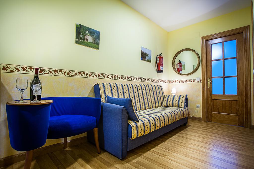 Apartamentos El Pradon De Santa Marina Паррес-де-Льянес Номер фото