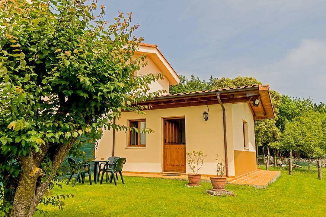 Apartamentos El Pradon De Santa Marina Паррес-де-Льянес Экстерьер фото